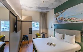 Hotel Ibis Lisboa Parque Das Nacoes